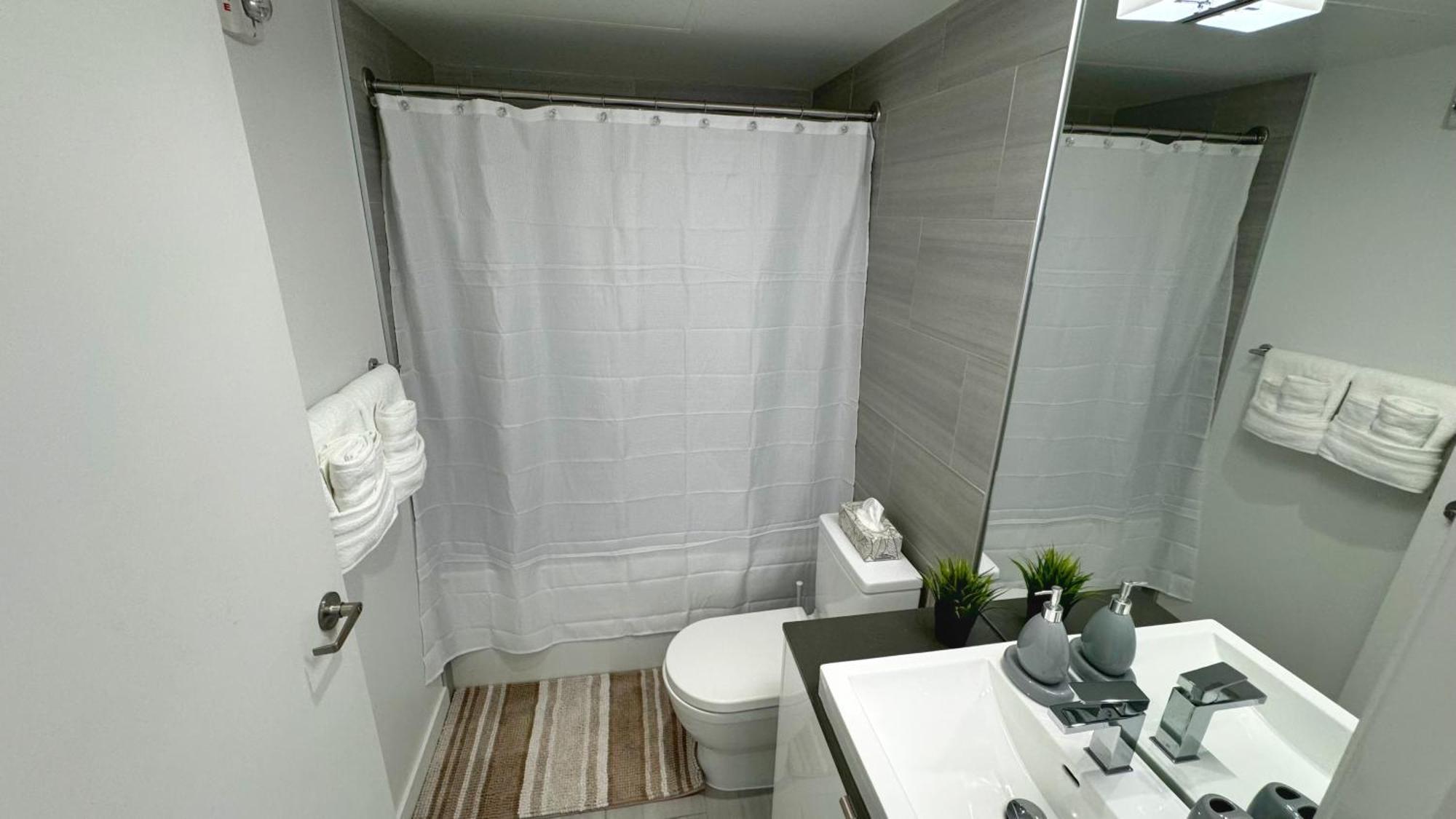 Cozy 1Br Apt - Downtown Γουίνιπεγκ Εξωτερικό φωτογραφία